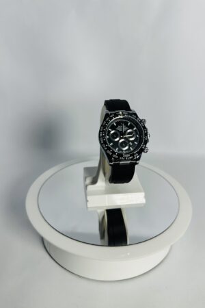 Rolex Cosmograph Daytona (Black Dial & Black Silicon Strap)