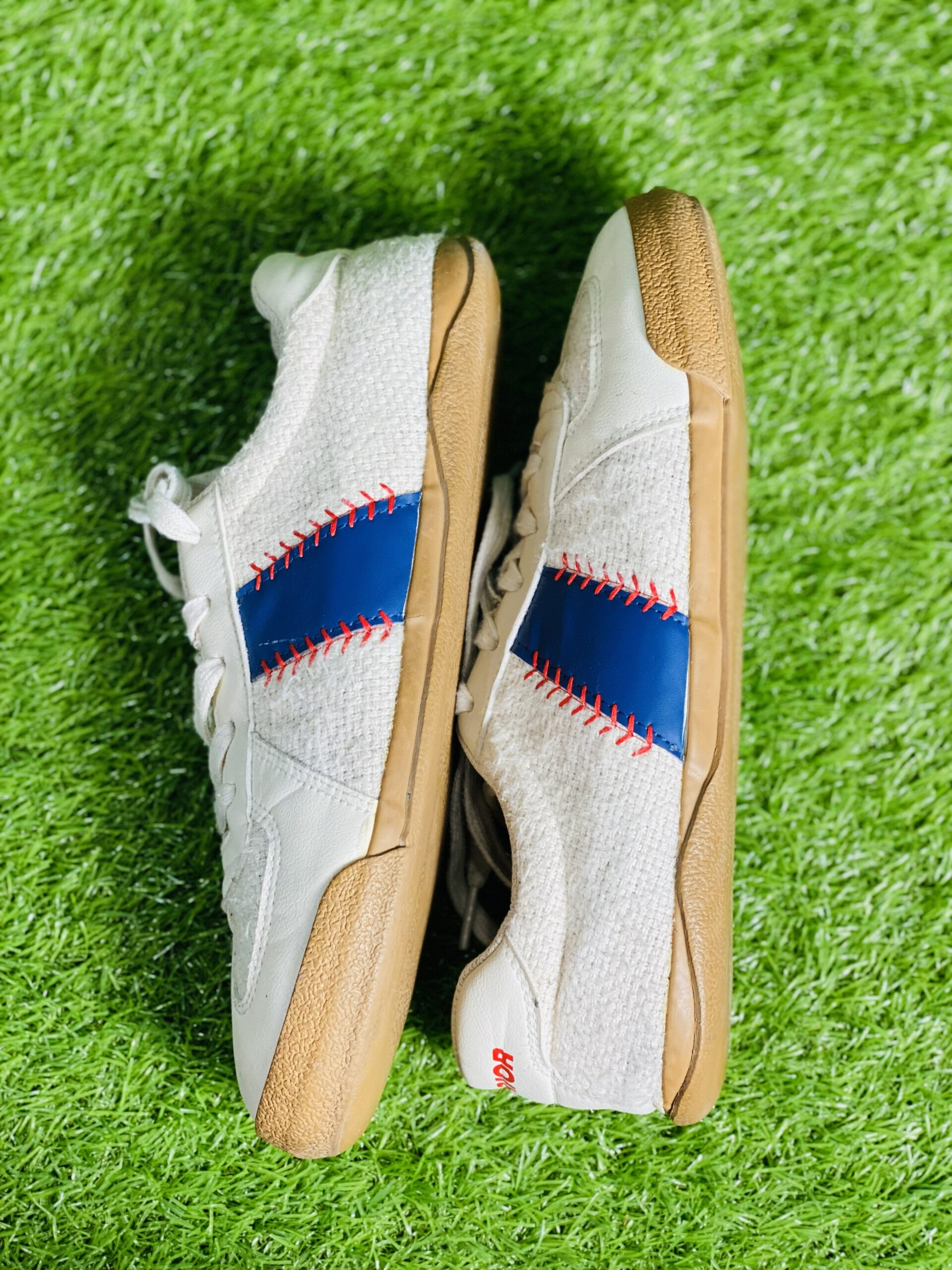 casual lace-up sneaker (gum sole) - Image 5