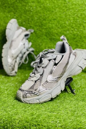 Balenciaga 3XL sneaker.