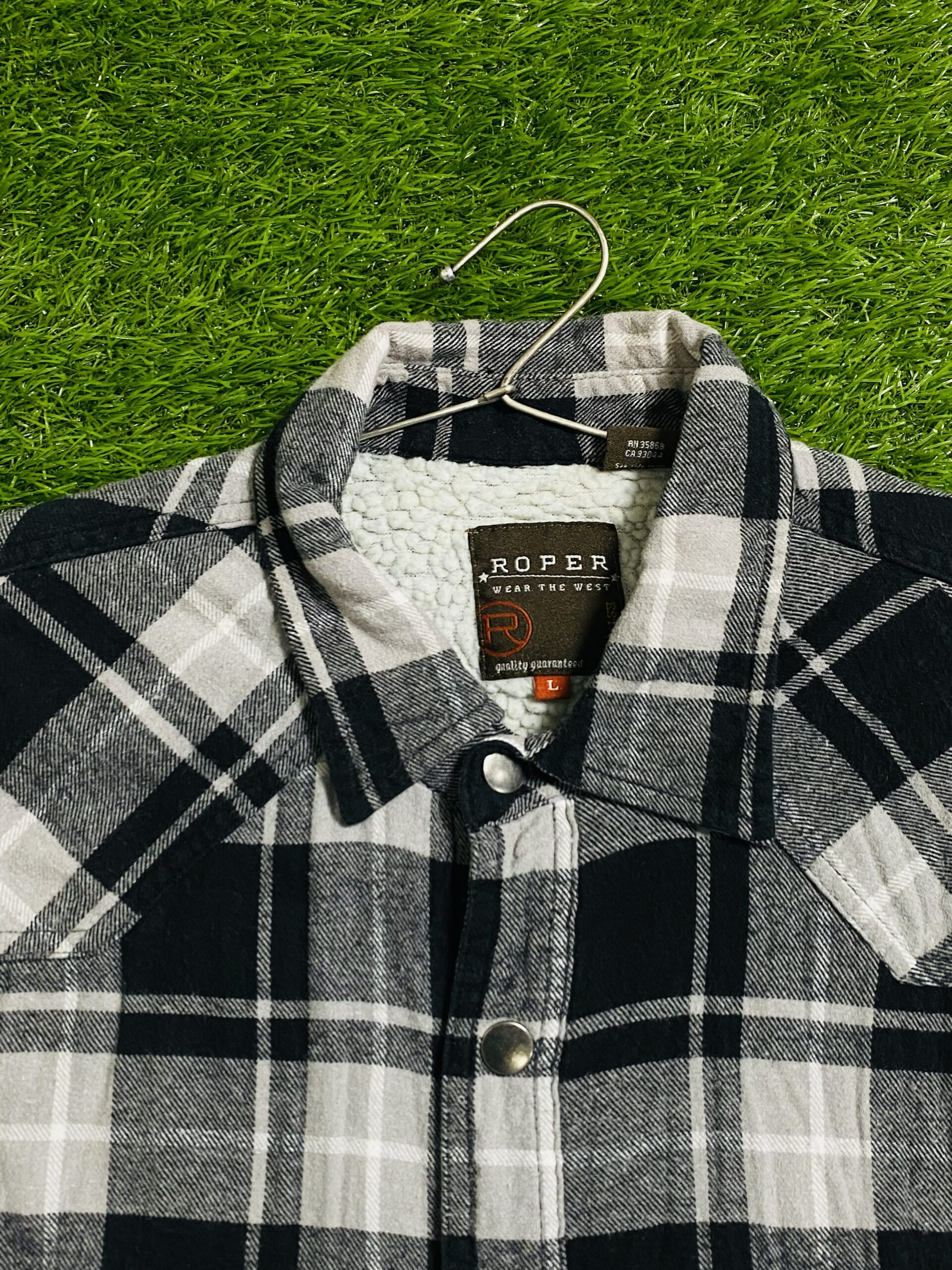 Roper Plaid Flennel Shirt Black & White (L) - Image 3