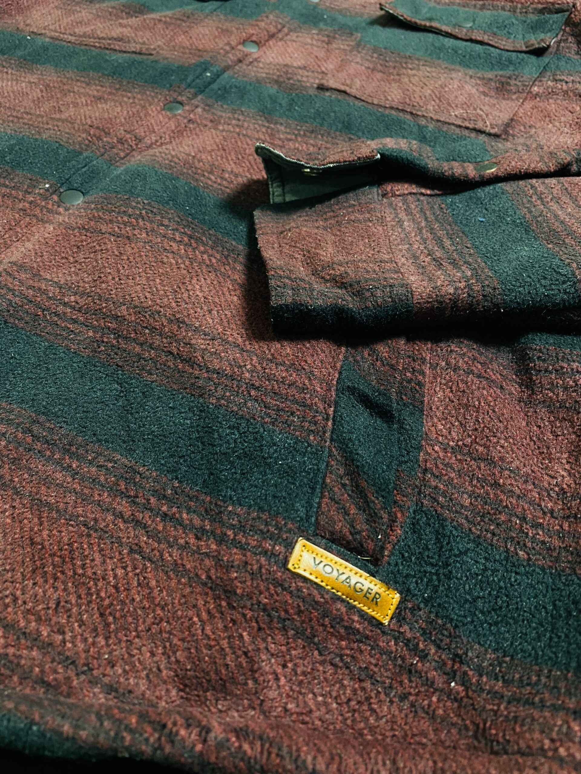 Voyager Men's Sherpa-Lined Fleece Flannel Shirt (XL) - Image 3