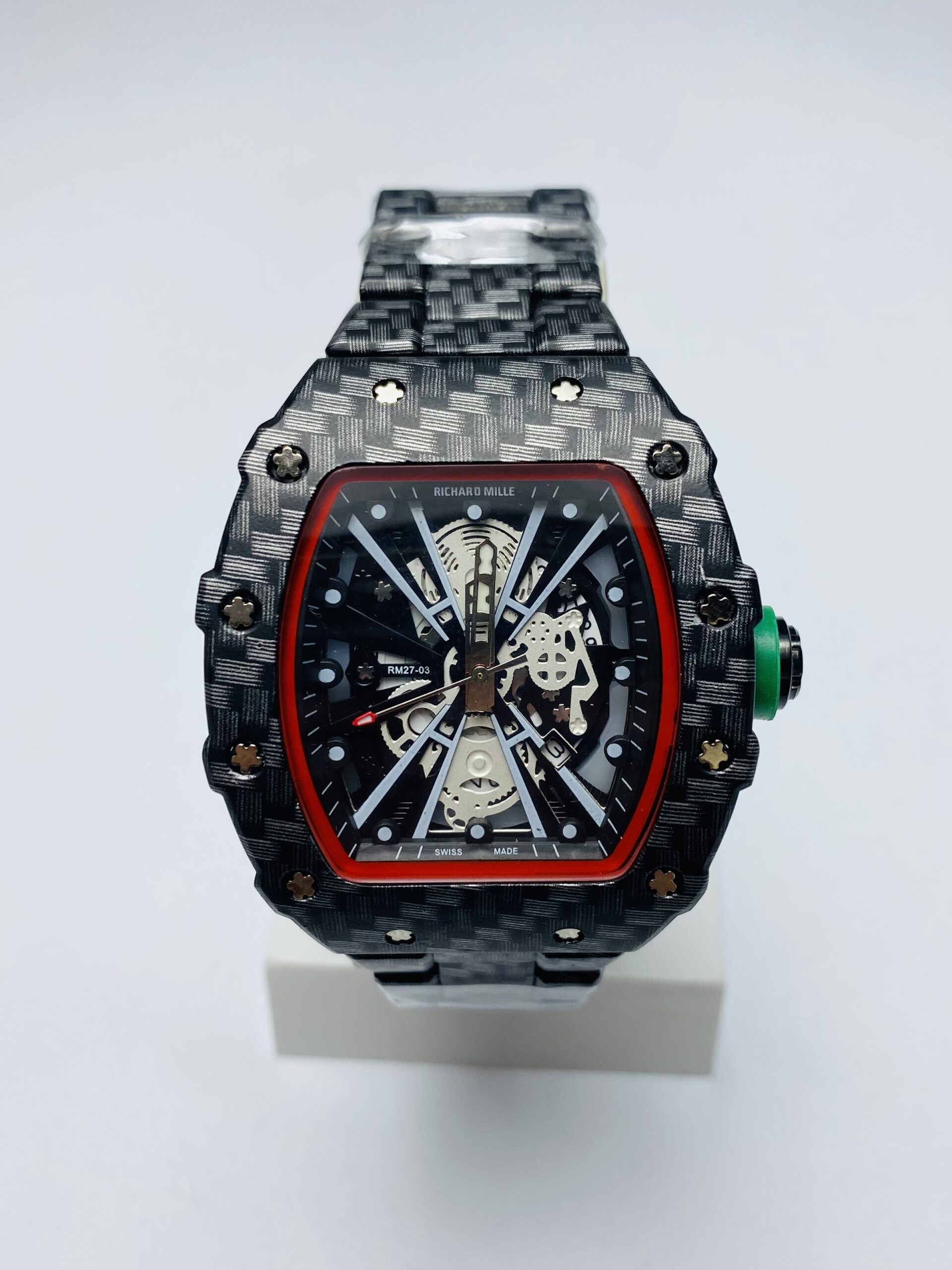 Richard Mille (Black skeleton Tourbilon Cronogragh Dail)